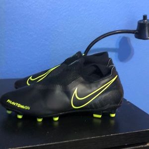 Phantom vsn soccer cleats
